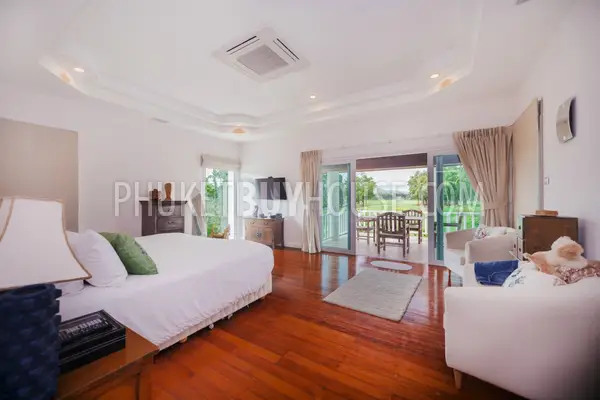 BAN5546: 4 bedroom villa for sale in close proximity to the beach in ​​Laguna area. Fotoğraf #16