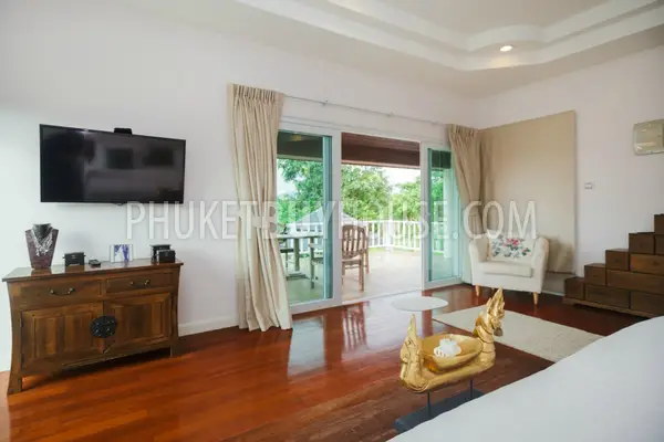 BAN5546: 4 bedroom villa for sale in close proximity to the beach in ​​Laguna area. Fotoğraf #18