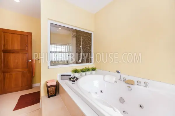 BAN5546: 4 bedroom villa for sale in close proximity to the beach in ​​Laguna area. Fotoğraf #26