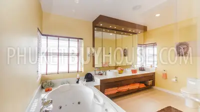 BAN5546: 4 bedroom villa for sale in close proximity to the beach in ​​Laguna area. Fotoğraf #27