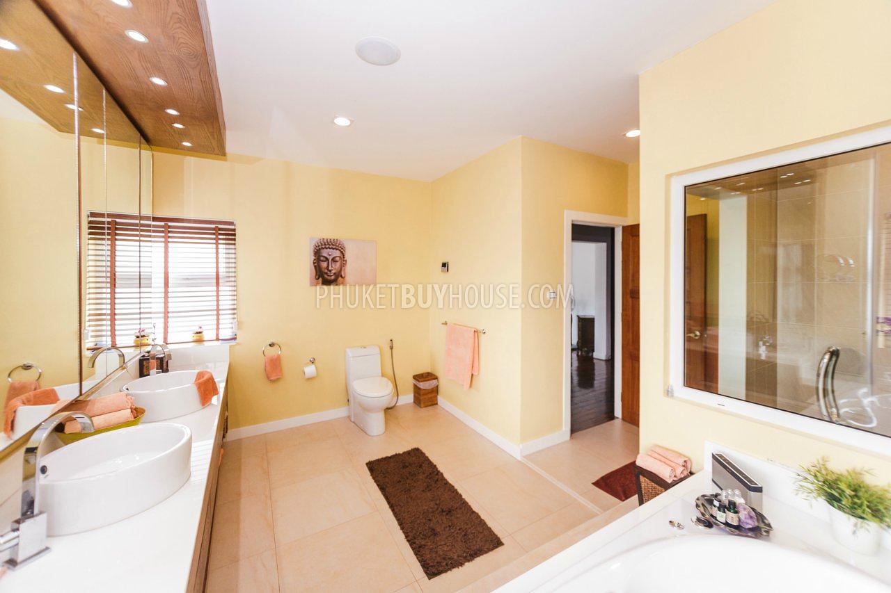BAN5546: 4 bedroom villa for sale in close proximity to the beach in ​​Laguna area. Photo #28