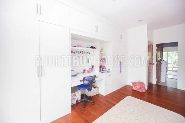BAN5546: 4 bedroom villa for sale in close proximity to the beach in ​​Laguna area. Fotoğraf #38