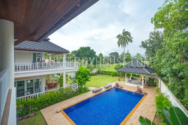 BAN5546: 4 bedroom villa for sale in close proximity to the beach in ​​Laguna area. Fotoğraf #43