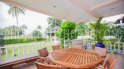 BAN5546: 4 bedroom villa for sale in close proximity to the beach in ​​Laguna area. Fotoğraf #52