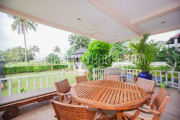 BAN5546: 4 bedroom villa for sale in close proximity to the beach in ​​Laguna area. Fotoğraf #52