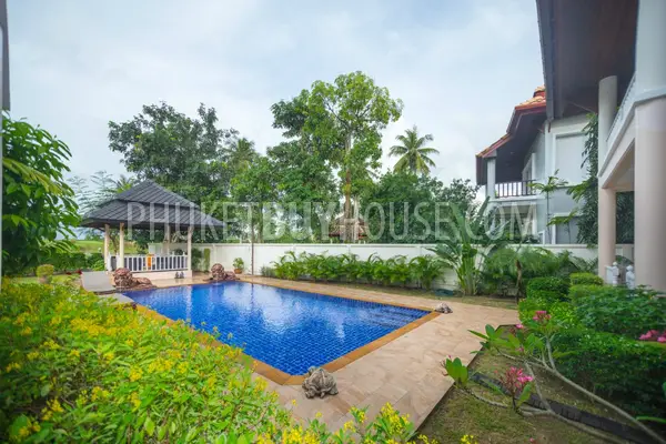 BAN5546: 4 bedroom villa for sale in close proximity to the beach in ​​Laguna area. Fotoğraf #55