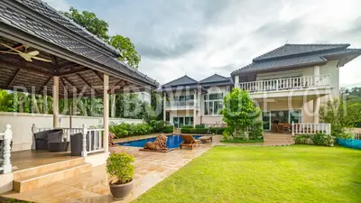 BAN5546: 4 bedroom villa for sale in close proximity to the beach in ​​Laguna area. Fotoğraf #64