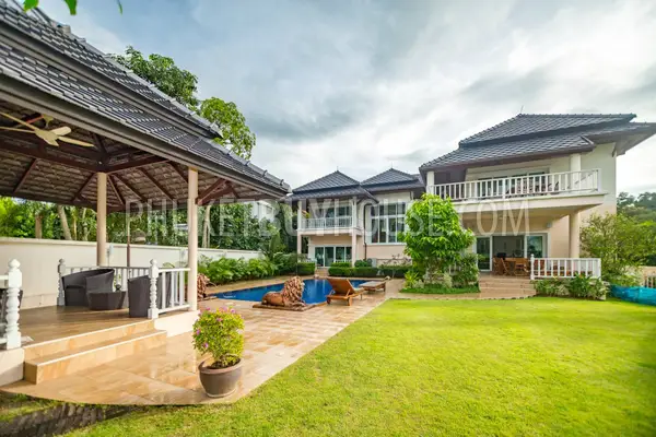 BAN5546: 4 bedroom villa for sale in close proximity to the beach in ​​Laguna area. Fotoğraf #64