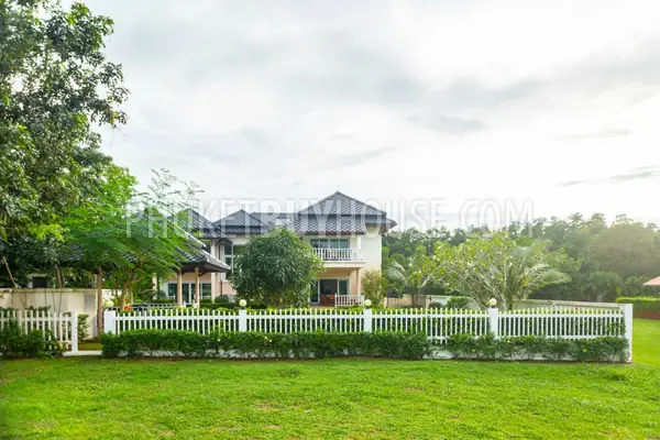 BAN5546: 4 bedroom villa for sale in close proximity to the beach in ​​Laguna area. Fotoğraf #67