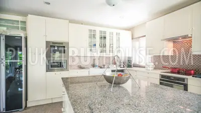 BAN5546: 4 bedroom villa for sale in close proximity to the beach in ​​Laguna area. Fotoğraf #69