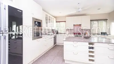 BAN5546: 4 bedroom villa for sale in close proximity to the beach in ​​Laguna area. Fotoğraf #71