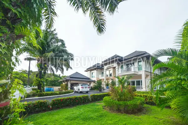 BAN5546: 4 bedroom villa for sale in close proximity to the beach in ​​Laguna area. Fotoğraf #74