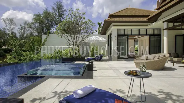 BAN5549: 5-bedroom Villas with Stunning Views of the lake in Laguna Beach. Photo #25