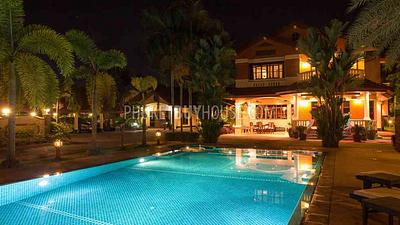 CHA5555: Villa With 5 bedrooms at Chalong. Photo #22