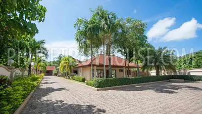 CHA5555: Villa With 5 bedrooms at Chalong. 照片 #35