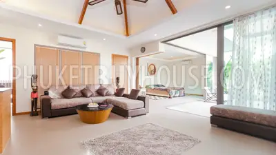 RAW5536: 2 Bedroom Villa at Rawai - Nai Harn. Photo #19