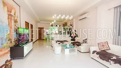 RAW5584: Stunning 3-Bedroom Pool Villa in Rawai. Photo #3