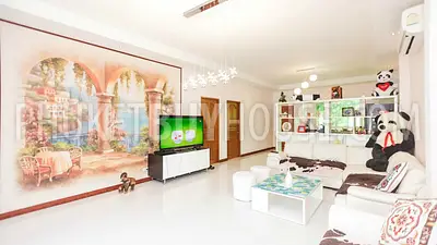 RAW5584: Stunning 3-Bedroom Pool Villa in Rawai. Photo #4