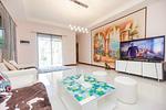 RAW5584: Stunning 3-Bedroom Pool Villa in Rawai. Thumbnail #6