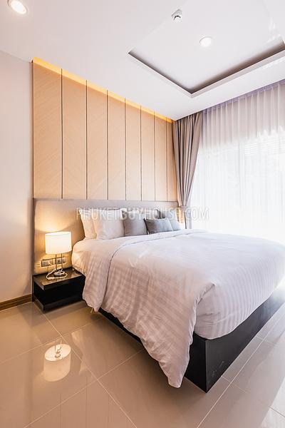 KAR5596: Two Bedroom Apartment For Sale in Brand New Luxurious Condominium in Karon beach. Photo #15