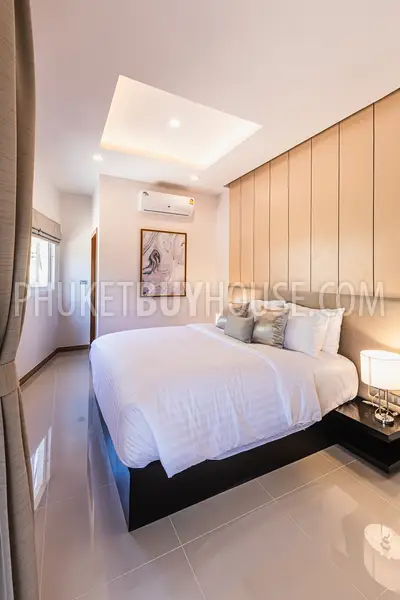 KAR5596: Two Bedroom Apartment For Sale in Brand New Luxurious Condominium in Karon beach. Photo #18
