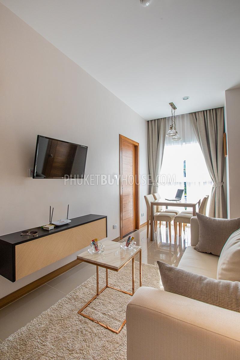 KAR5596: Two Bedroom Apartment For Sale in Brand New Luxurious Condominium in Karon beach. Photo #27