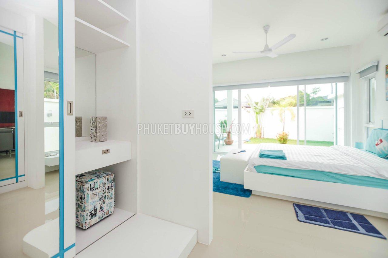 RAW5598: Modern 2-bedroom Villa With Private Swimming Pool at Rawai. Photo #7
