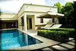 BAN5558: Luxury Villa with 4 bedrooms close to Bangtao beach. Thumbnail #1