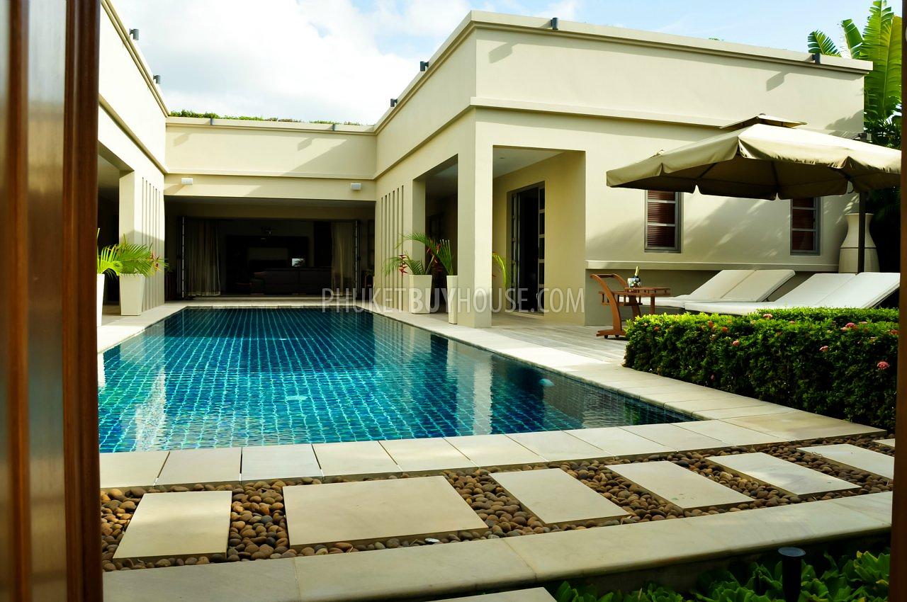 BAN5558: Luxury Villa with 4 bedrooms close to Bangtao beach. Photo #23