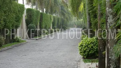 BAN5559: Nice Pool Villa For Sale in Bang Tao. Fotoğraf #1
