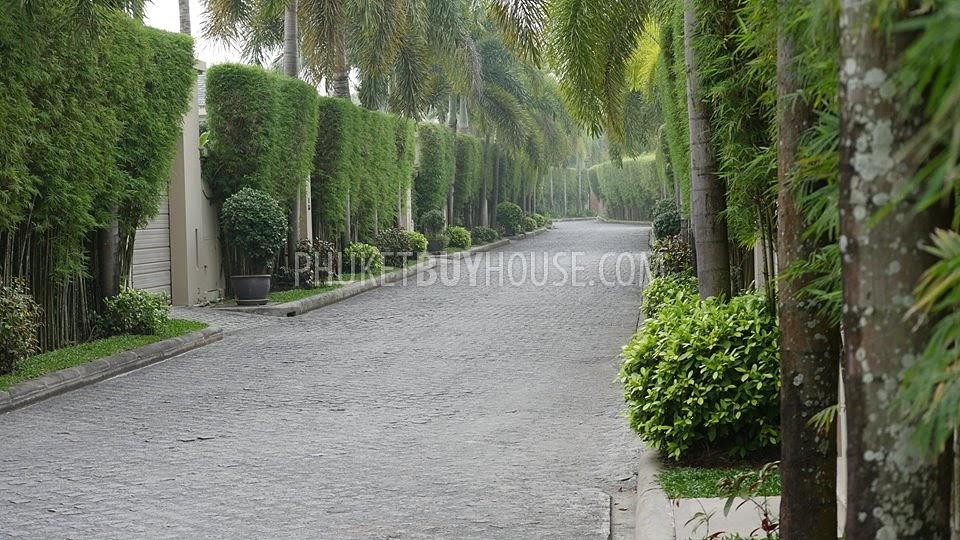 BAN5559: Nice Pool Villa For Sale in Bang Tao. Photo #1