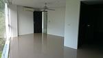KAT5560: 2 Bedroom Apartment For Sale in Kathu. Thumbnail #3