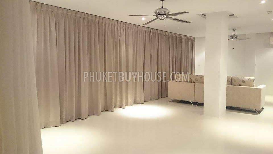 KAT5560: 2 Bedroom Apartment For Sale in Kathu. Photo #20