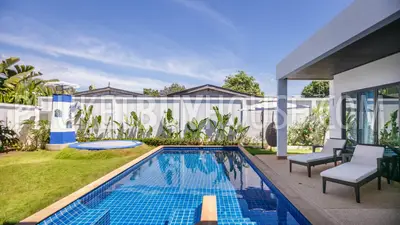 RAW5616: 3-Bedroom villa with swimming pool at Rawai. Photo #2