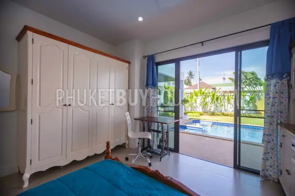 RAW5616: 3-Bedroom villa with swimming pool at Rawai. Photo #6