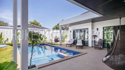 RAW5616: 3-Bedroom villa with swimming pool at Rawai. Photo #7