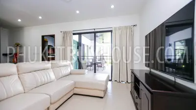 RAW5616: 3-Bedroom villa with swimming pool at Rawai. Photo #13