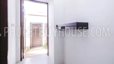 RAW5616: 3-Bedroom villa with swimming pool at Rawai. Photo #17