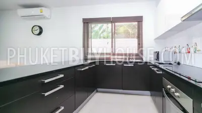 RAW5616: 3-Bedroom villa with swimming pool at Rawai. Photo #18