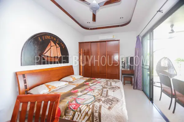 RAW5616: 3-Bedroom villa with swimming pool at Rawai. Photo #23
