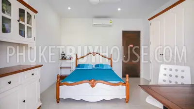RAW5616: 3-Bedroom villa with swimming pool at Rawai. Photo #29