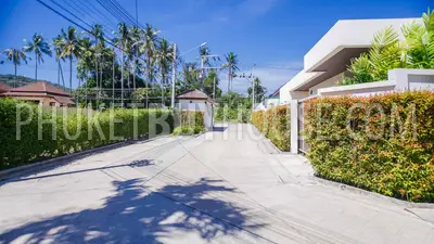 RAW5616: 3-Bedroom villa with swimming pool at Rawai. Photo #33