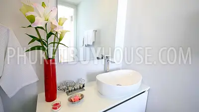 BAN5622: 3-Bedroom Apartments in High-Class Condo at Bang Tao Phuket. Photo #7