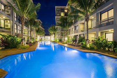 BAN5622: 3-Bedroom Apartments in High-Class Condo at Bang Tao Phuket. Photo #21