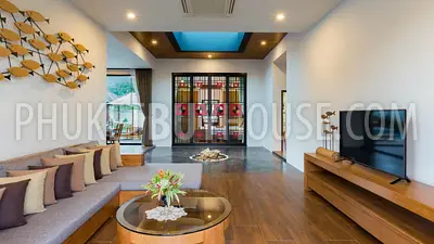 NAI5600: New Tropical Villa with 4 Bedrooms, swimming pool and skylight roof in Nai Harn. Photo #1