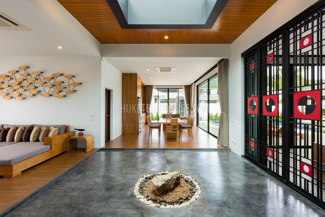 NAI5600: New Tropical Villa with 4 Bedrooms, swimming pool and skylight roof in Nai Harn. Photo #3