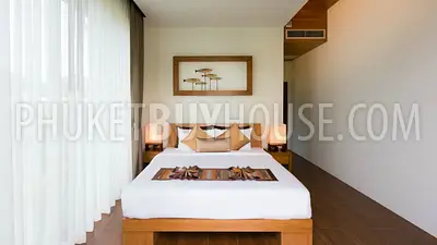 NAI5600: New Tropical Villa with 4 Bedrooms, swimming pool and skylight roof in Nai Harn. Photo #12