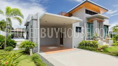NAI5600: New Tropical Villa with 4 Bedrooms, swimming pool and skylight roof in Nai Harn. Photo #24