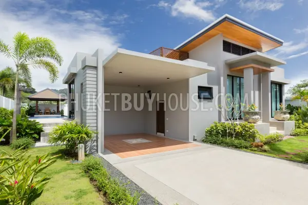 NAI5600: New Tropical Villa with 4 Bedrooms, swimming pool and skylight roof in Nai Harn. Photo #24