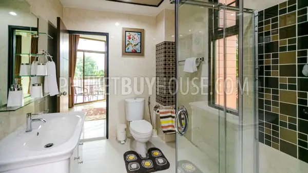 NAI5612: Two-bedroom apartment in walking distance to the beach. Photo #10